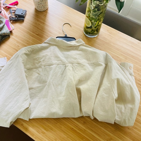 Saovere cream button up. Honestly could be a cute beach cover up for women. XXL - Picture 6 of 7